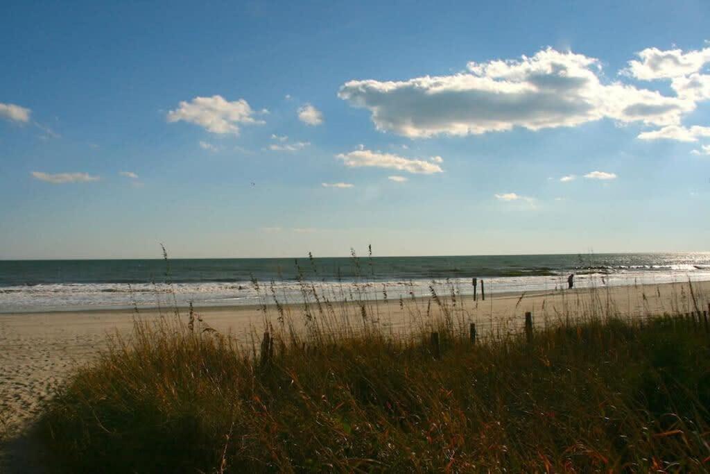 *A Family Retreat*Pool*Steps To The Beach*Approved Dogs*D18-9 Миртл-Бич Экстерьер фото